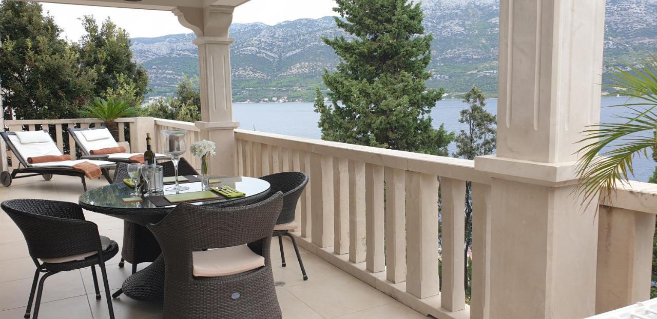 Villa Jade Apartments Front Row Sea View - Walk To Korcula Old Town Medvinjak ภายนอก รูปภาพ
