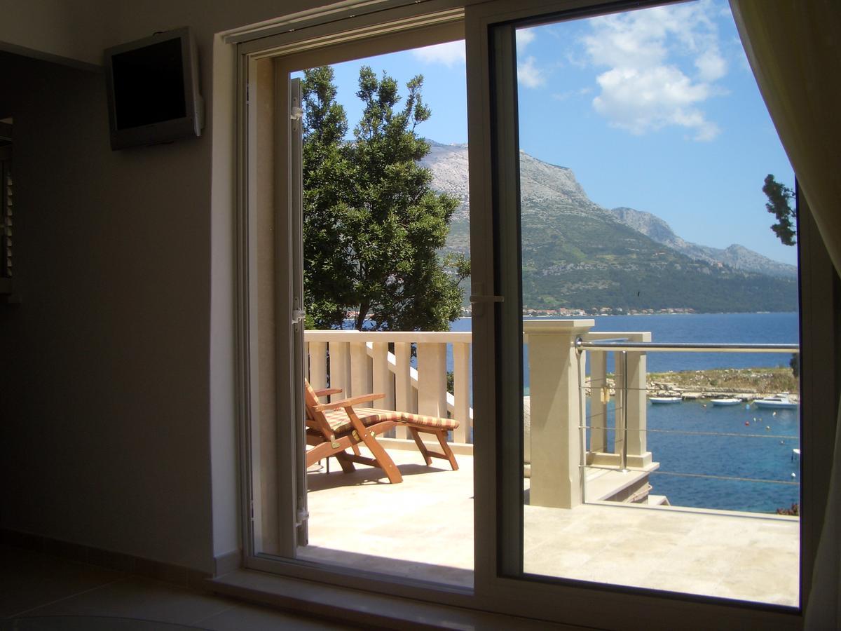 Villa Jade Apartments Front Row Sea View - Walk To Korcula Old Town Medvinjak ภายนอก รูปภาพ